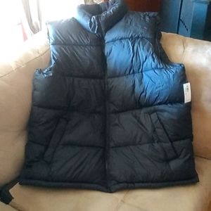 New mens puffer vest from Old Navy